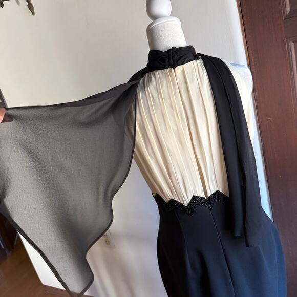 LUISA SPAGNOLI | Black & Cream Silk Surplice Bodice Beaded Cocktail Dress Size 6 - Picture 6 of 10